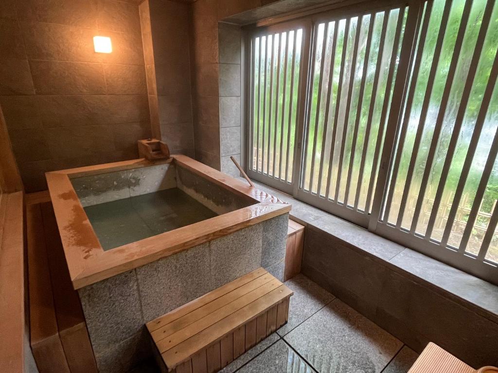 Kuriya Suizan ryokan à Hokkaidō Jozankei