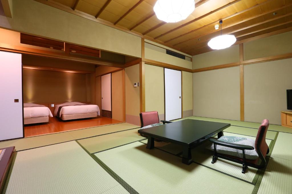Oku Yugawara Tsubaki ryokan à Kanagawa Yugawara