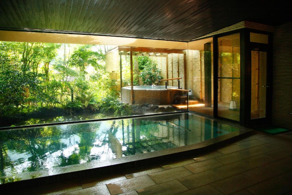 Oku Yugawara Tsubaki ryokan à Kanagawa Yugawara