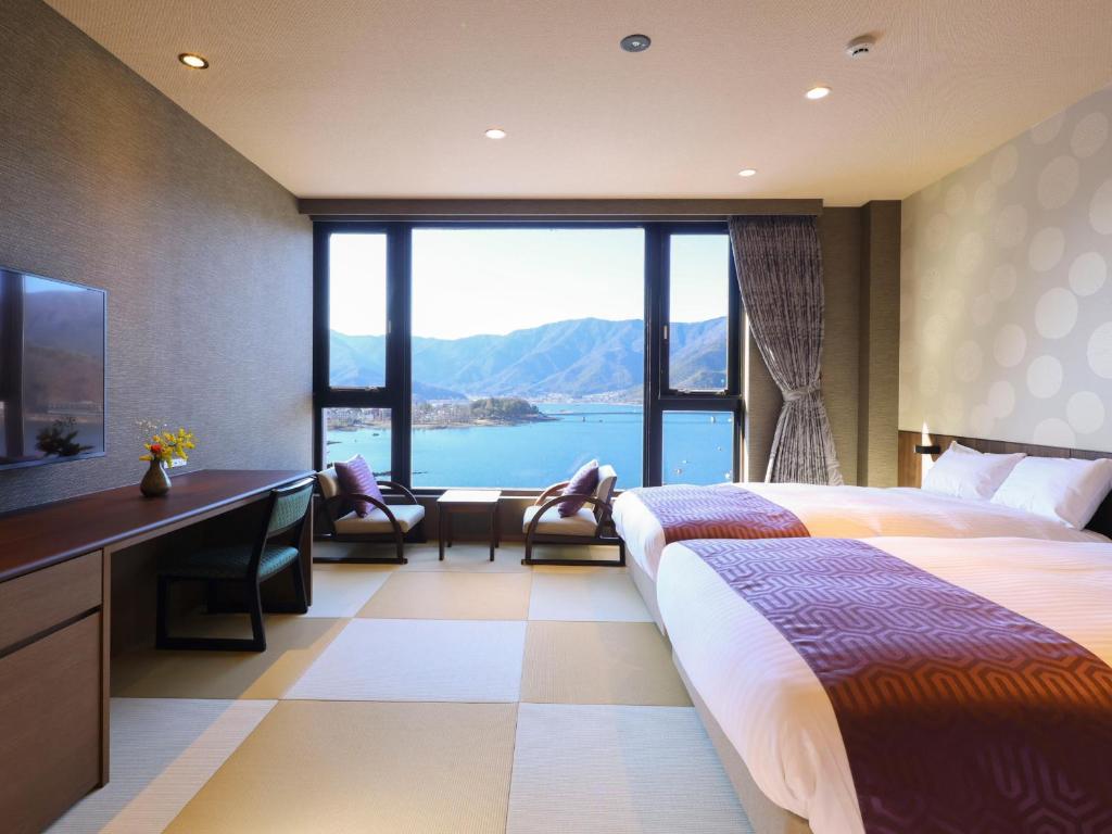 Rakuyu ryokan Yamanashi Fujikawaguchiko 1