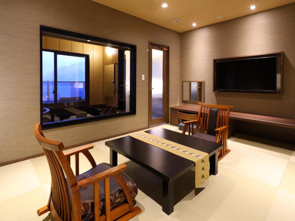 Rakuyu ryokan Yamanashi Fujikawaguchiko