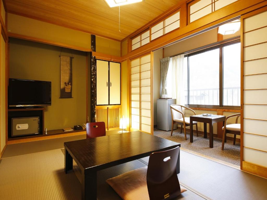 Ryokan Kutsuroginoya Yuu ryokan Gifu Takayama 4