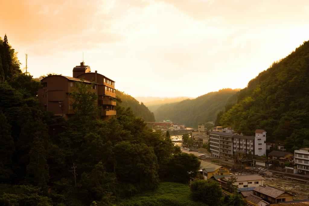 Shinshiyo ryokan à Oita Hita
