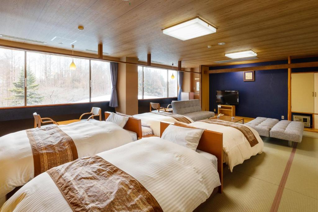 Takamiya Hotel Bonari no Mori ryokan à Fukushima Inawashiro