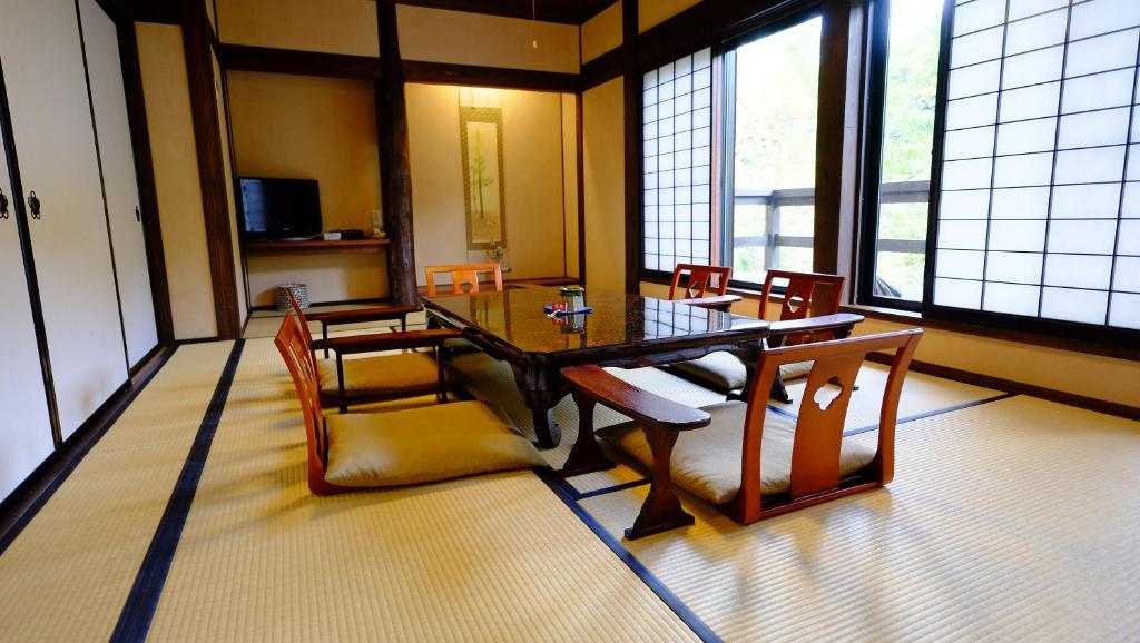 Yamazatonoiori Soene ryokan à Gifu Takayama