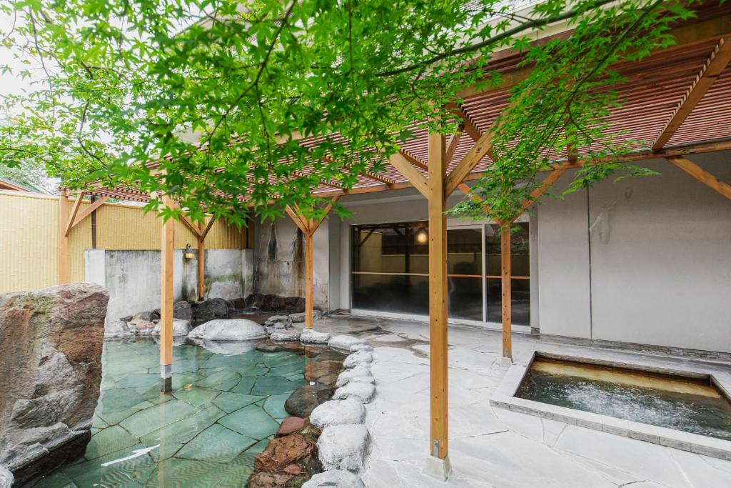 Yufuin Kotobuki Hananosho ryokan Oita Yufu 1
